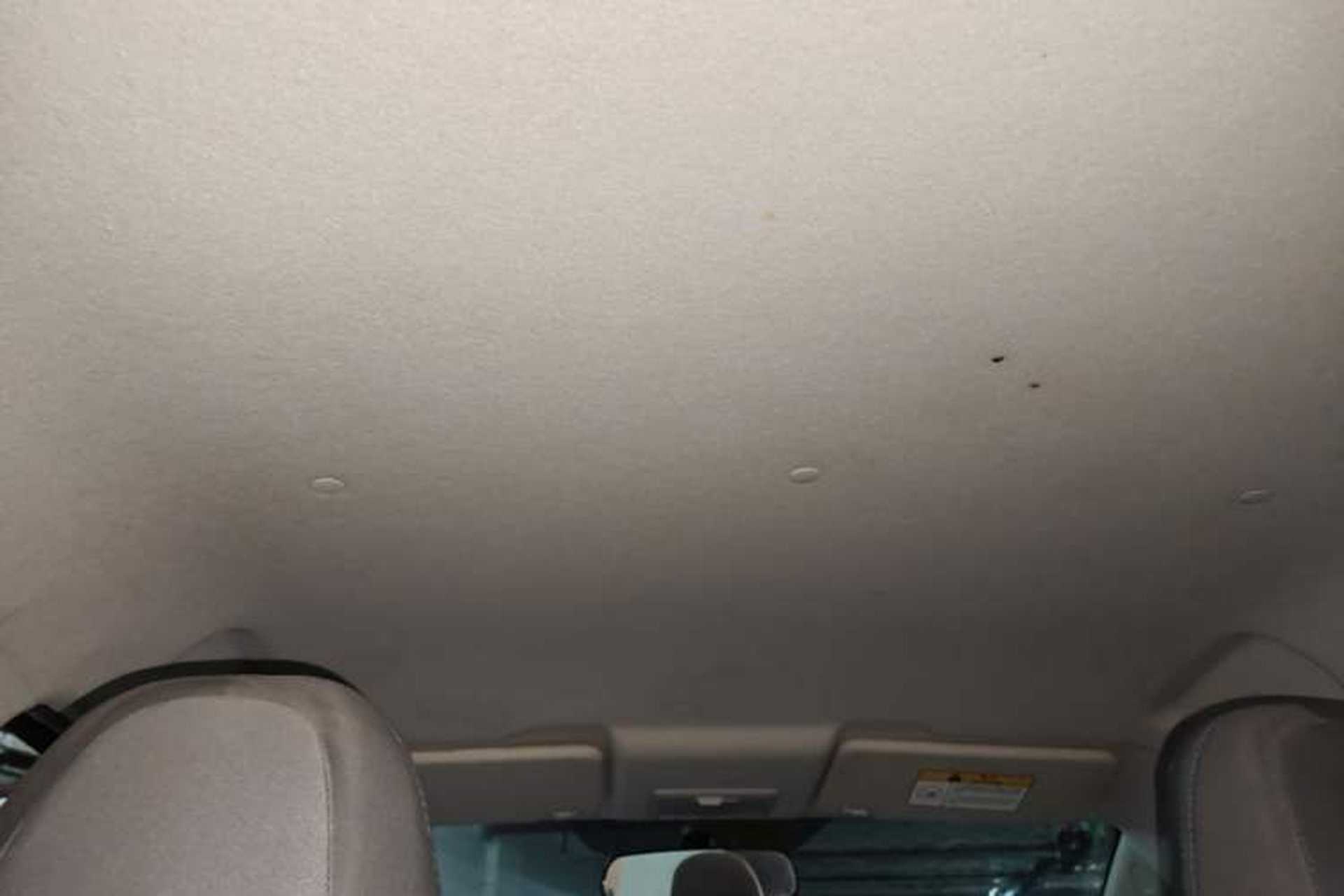 Used CHANGAN Benni E-Star 2022 Qingxin Edition Colorful Model Lithium Iron Phosphate Headliner