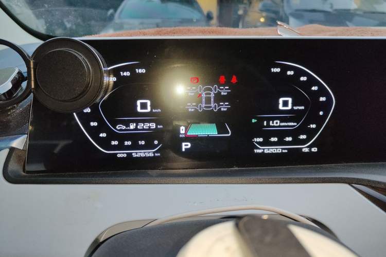 Used CHANGAN Benni E-Star 2022 Qingxin Edition Colorful Model Lithium Iron Phosphate Instrument Cluster
