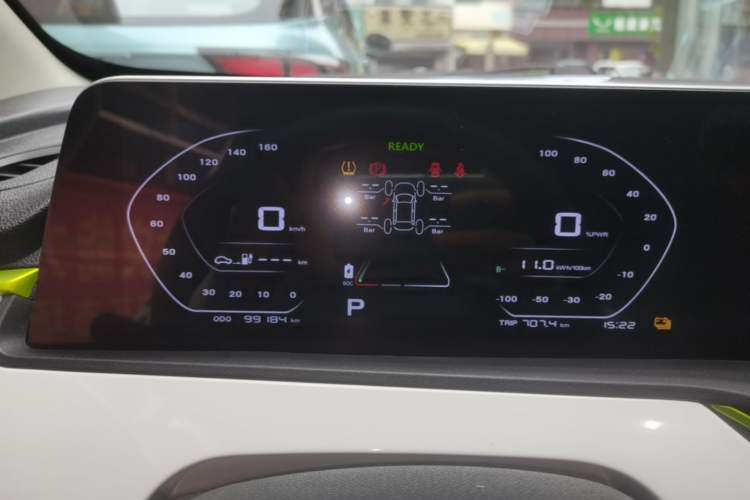 Used CHANGAN Benni E-Star 2022 Qingxin Edition Colorful Model Lithium Iron Phosphate Instrument Cluster