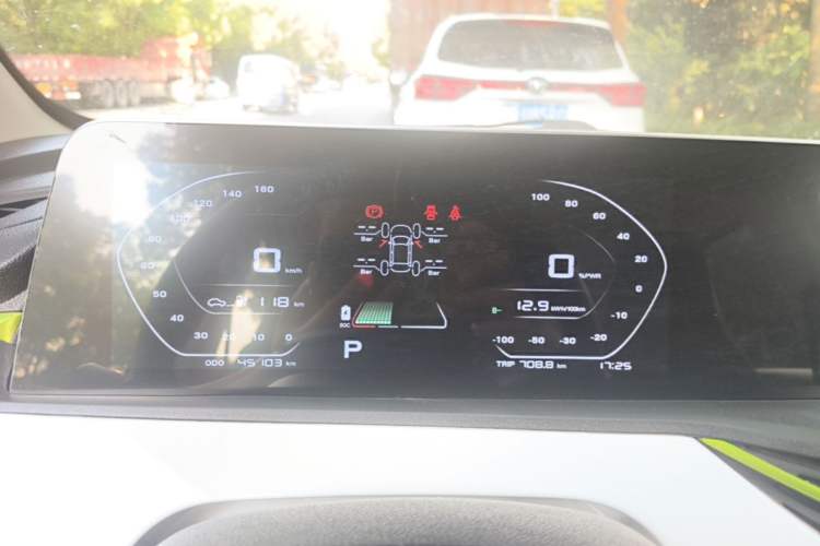 Used CHANGAN Benni E-Star 2022 Qingxin Edition Colorful Model Lithium Iron Phosphate Instrument Cluster