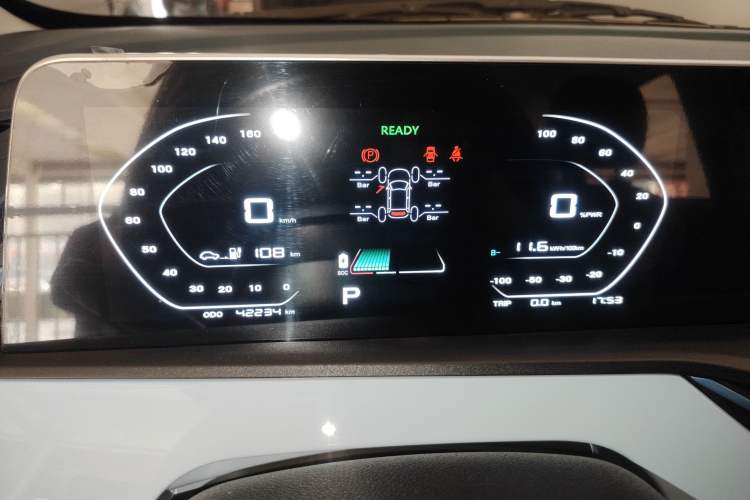 Used CHANGAN Benni E-Star 2022 Qingxin Edition Colorful Model Lithium Iron Phosphate Instrument Cluster