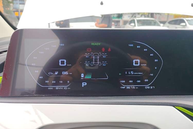 Used CHANGAN Benni E-Star 2022 Qingxin Edition Colorful Model Lithium Iron Phosphate Instrument Cluster