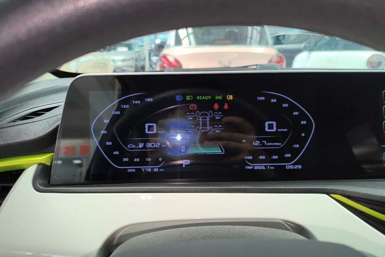 Used CHANGAN Benni E-Star 2022 Qingxin Edition Colorful Model Lithium Iron Phosphate Instrument Cluster