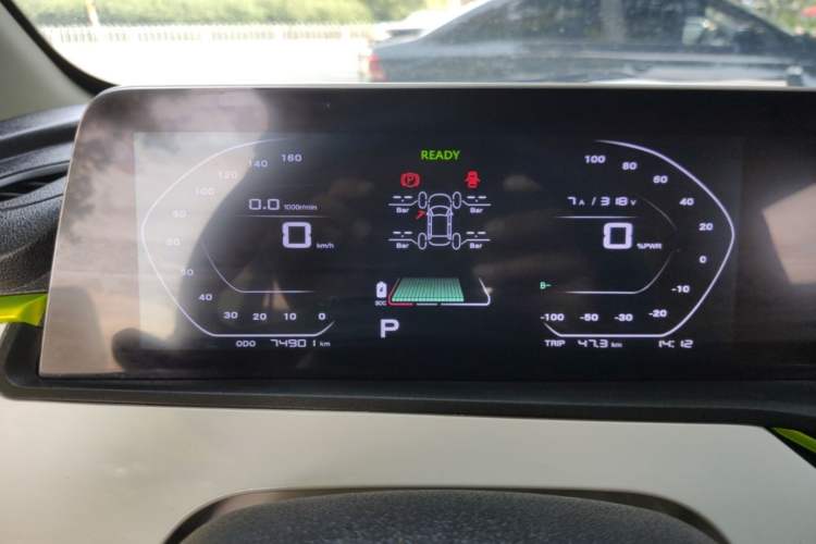 Used CHANGAN Benni E-Star 2022 Qingxin Edition Colorful Model Lithium Iron Phosphate Instrument Cluster