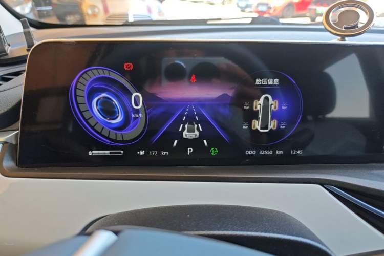 Used CHANGAN Benni E-Star 2022 Charming Edition Colorful Model Lithium Iron Phosphate Instrument Cluster
