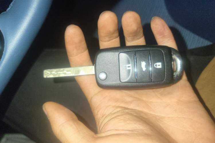 Used CHANGAN Benni E-Star 2022 Qingxin Edition Colorful Model Lithium Iron Phosphate Interior 1