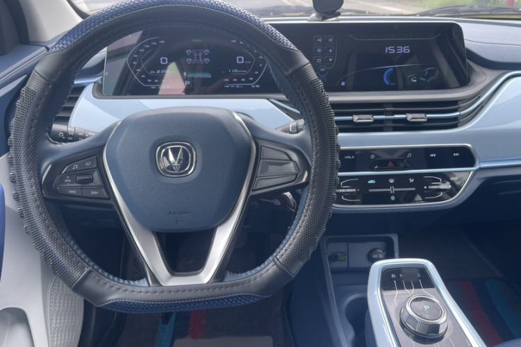 Used CHANGAN Benni E-Star 2022 Qingxin Edition Colorful Model Lithium Iron Phosphate Interior 3