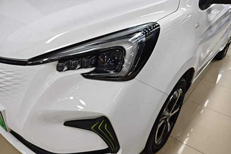 Used CHANGAN Benni E-Star 2022 Charming Edition Colorful Model Lithium Iron Phosphate Left Front Headlight