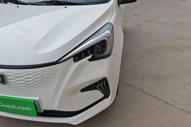 Used CHANGAN Benni E-Star 2022 Qingxin Edition Colorful Model Lithium-NMC Left Front Headlight