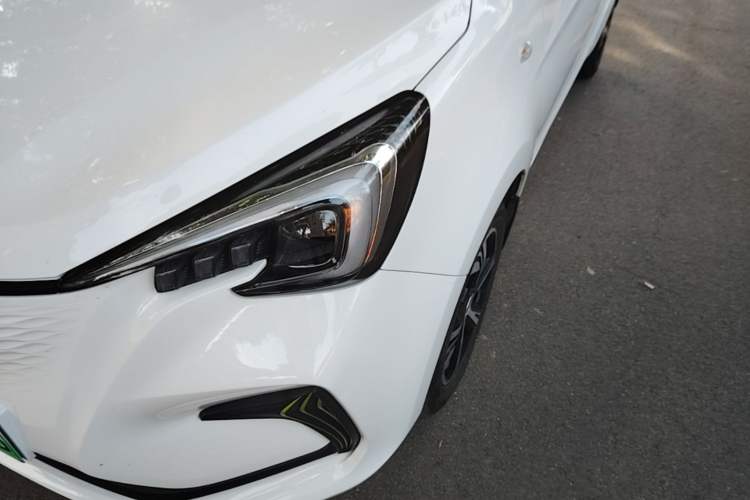 Used CHANGAN Benni E-Star 2022 Qingxin Edition Colorful Model Lithium Iron Phosphate Left Front Headlight