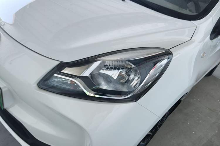 Used CHANGAN Benni E-Star 2022 Qingxin Edition Colorful Model Lithium-NMC Left Front Headlight