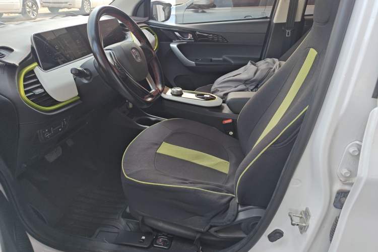 Used CHANGAN Benni E-Star 2022 Qingxin Edition Colorful Model Lithium-NMC Left Front Seat