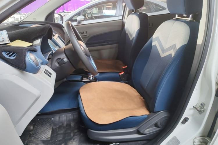 Used CHANGAN Benni E-Star 2022 National Edition Colorful Limited Edition (Fast-Charging Version) Lithium Iron Phosphate Left Front Seat