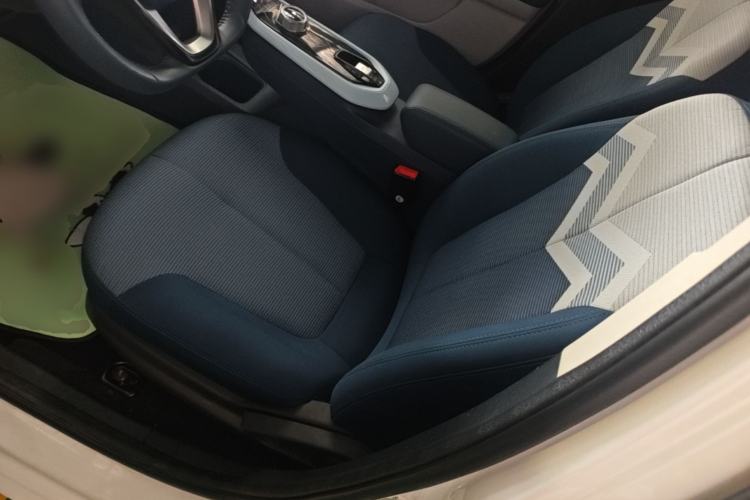 Used CHANGAN Benni E-Star 2022 Qingxin Edition Colorful Model Lithium Iron Phosphate Left Front Seat