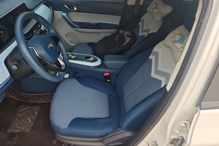 Used CHANGAN Benni E-Star 2022 Qingxin Edition Colorful Model Lithium Iron Phosphate Left Front Seat
