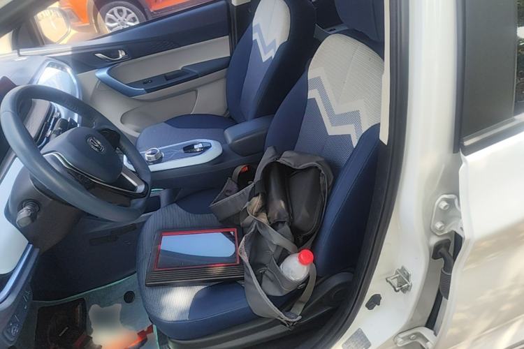 Used CHANGAN Benni E-Star 2022 Qingxin Edition Colorful Model Lithium Iron Phosphate Left Front Seat