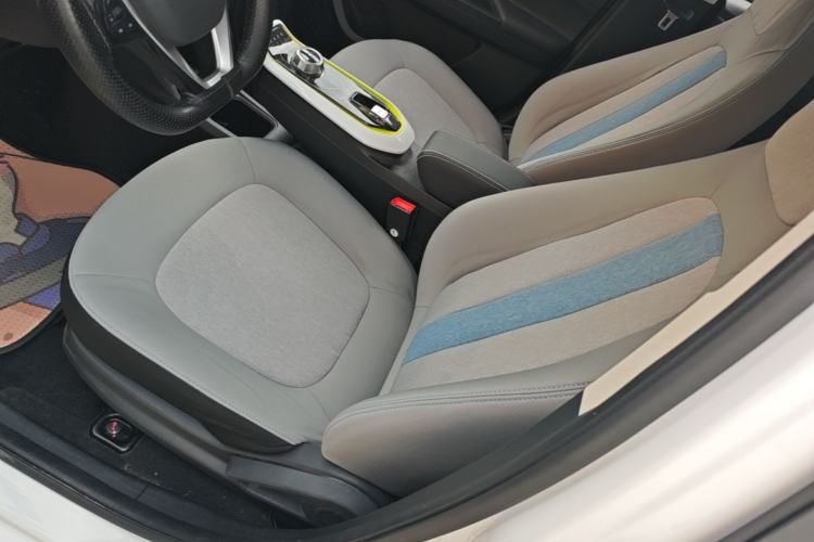 Used CHANGAN Benni E-Star 2022 Qingxin Edition Colorful Model Lithium-NMC Left Front Seat