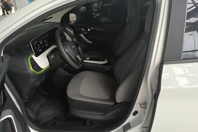 Used CHANGAN Benni E-Star 2022 Qingxin Edition Colorful Model Lithium Iron Phosphate Left Front Seat