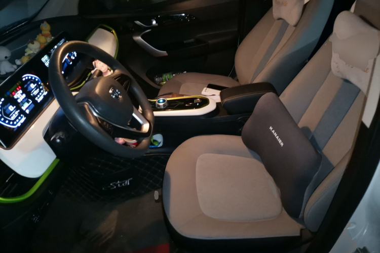 Used CHANGAN Benni E-Star 2022 Qingxin Edition Colorful Model Lithium Iron Phosphate Left Front Seat