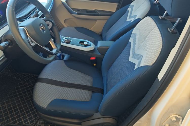 Used CHANGAN Benni E-Star 2022 Charming Edition Colorful Model Lithium Iron Phosphate Left Front Seat