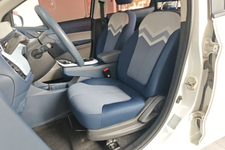 Used CHANGAN Benni E-Star 2022 Qingxin Edition Colorful Model Lithium Iron Phosphate Left Front Seat