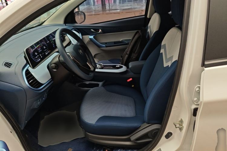 Used CHANGAN Benni E-Star 2022 Qingxin Edition Colorful Model Lithium Iron Phosphate Left Front Seat