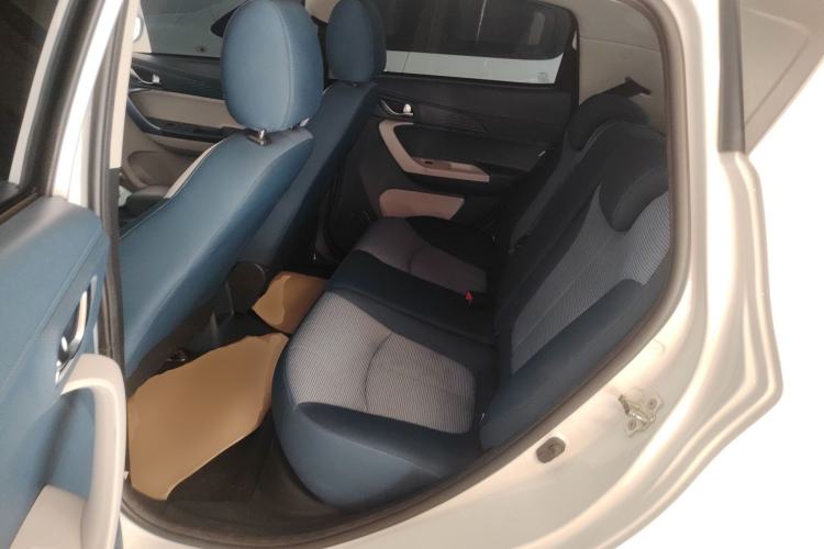 Used CHANGAN Benni E-Star 2022 Qingxin Edition Colorful Model Lithium Iron Phosphate Left Rear Seat