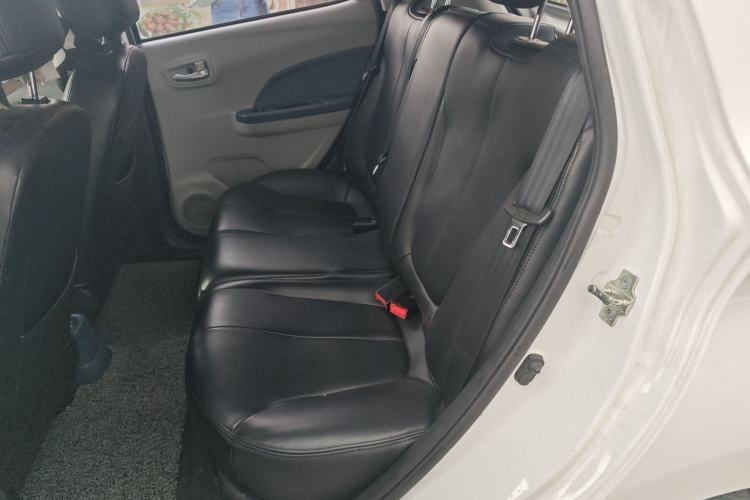 Used CHANGAN Benni E-Star 2022 National Edition Colorful Limited Edition (Fast-Charging Version) Lithium Iron Phosphate Left Rear Seat