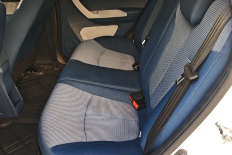 Used CHANGAN Benni E-Star 2022 Qingxin Edition Colorful Model Lithium Iron Phosphate Left Rear Seat
