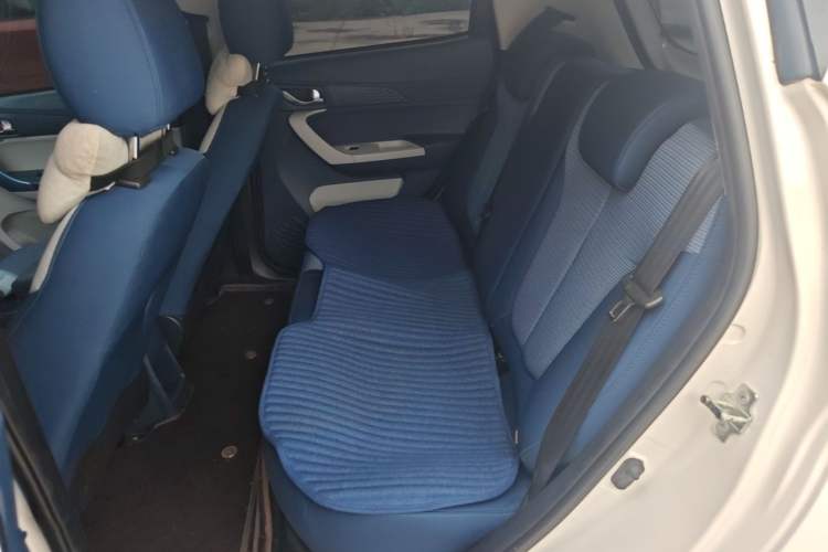 Used CHANGAN Benni E-Star 2022 Qingxin Edition Colorful Model Lithium Iron Phosphate Left Rear Seat