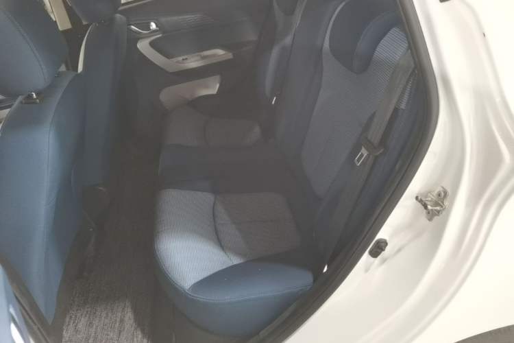 Used CHANGAN Benni E-Star 2022 Qingxin Edition Colorful Model Lithium-NMC Left Rear Seat
