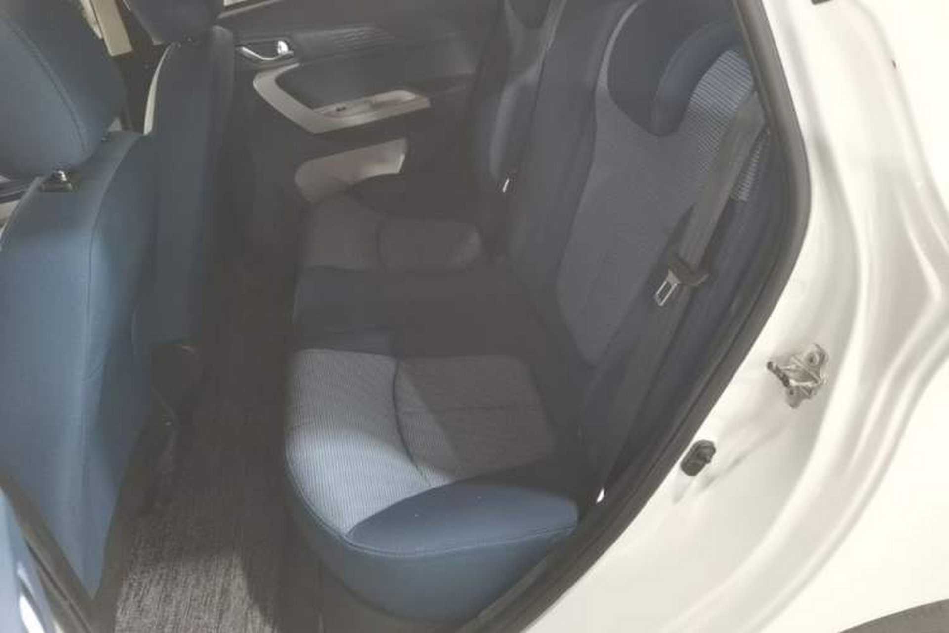 Used CHANGAN Benni E-Star 2022 Qingxin Edition Colorful Model Lithium-NMC Left Rear Seat