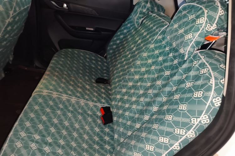 Used CHANGAN Benni E-Star 2022 Qingxin Edition Colorful Model Lithium Iron Phosphate Left Rear Seat