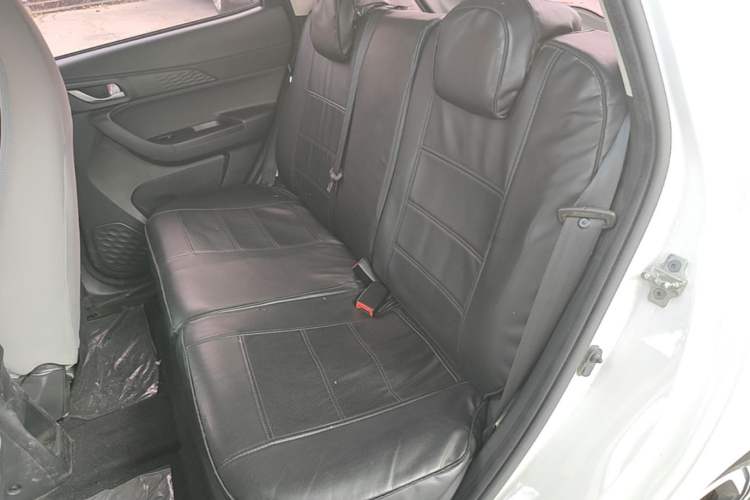 Used CHANGAN Benni E-Star 2022 Qingxin Edition Colorful Model Lithium Iron Phosphate Left Rear Seat