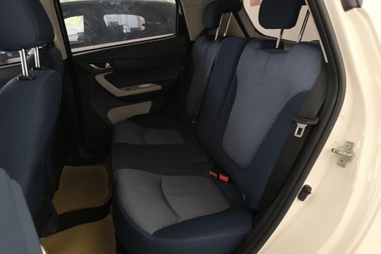 Used CHANGAN Benni E-Star 2022 Qingxin Edition Colorful Model Lithium Iron Phosphate Left Rear Seat