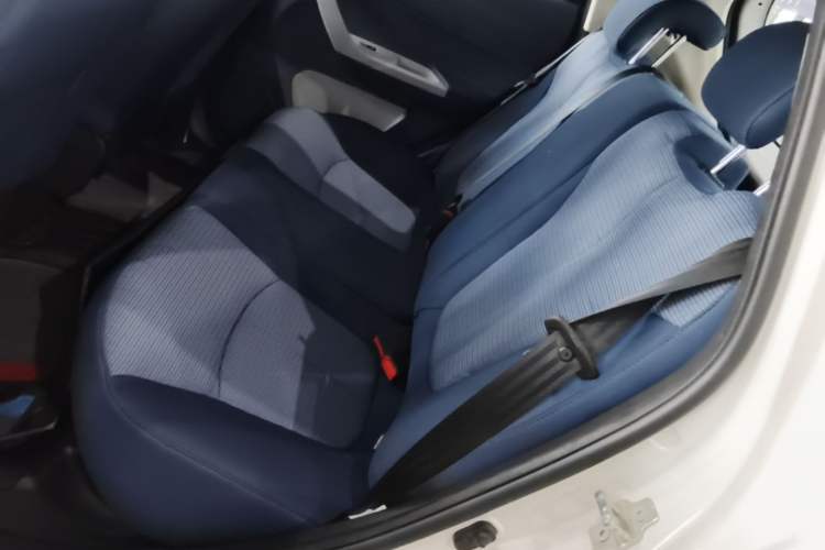 Used CHANGAN Benni E-Star 2022 Qingxin Edition Colorful Model Lithium Iron Phosphate Left Rear Seat