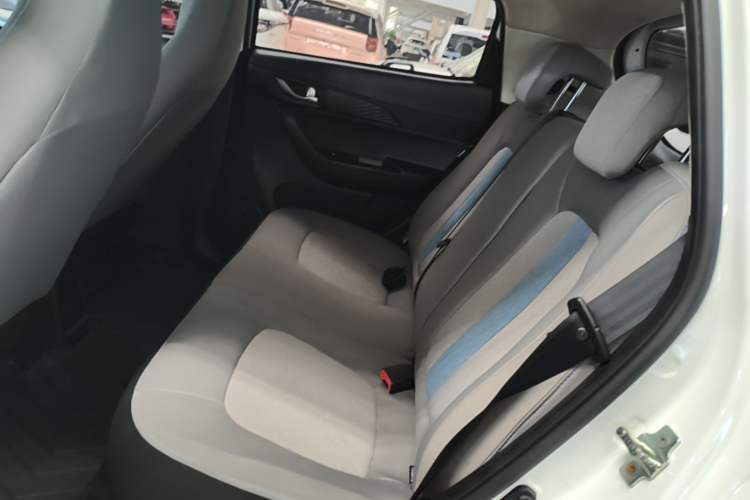 Used CHANGAN Benni E-Star 2022 Qingxin Edition Colorful Model Lithium Iron Phosphate Left Rear Seat