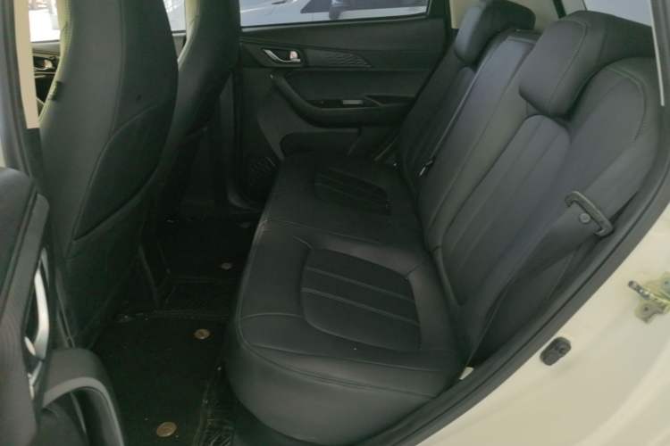 Used CHANGAN Benni E-Star 2022 Qingxin Edition Colorful Model Lithium Iron Phosphate Left Rear Seat