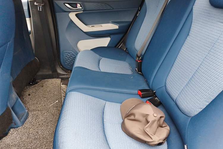 Used CHANGAN Benni E-Star 2022 Qingxin Edition Colorful Model Lithium-NMC Left Rear Seat