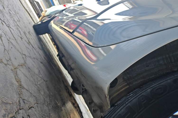 Used CHANGAN Benni E-Star 2022 Qingxin Edition Colorful Model Lithium Iron Phosphate Left Side Sill