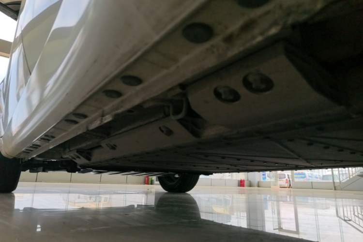 Used CHANGAN Benni E-Star 2022 Qingxin Edition Colorful Model Lithium Iron Phosphate Left Side Sill