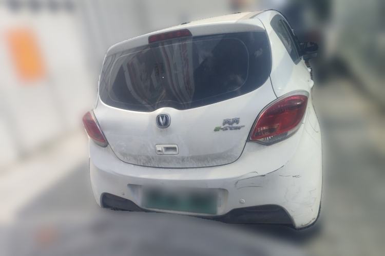 Used CHANGAN Benni E-Star 2022 Charming Edition Colorful Model Lithium-Ion Battery Rear