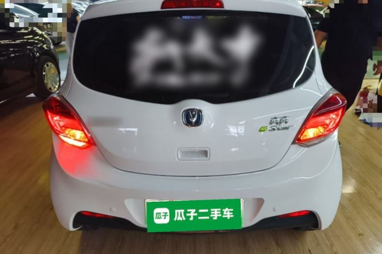 Used CHANGAN Benni E-Star 2022 Qingxin Edition Colorful Model Lithium Iron Phosphate Rear