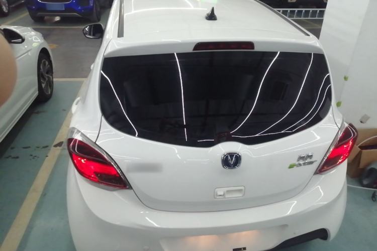 Used CHANGAN Benni E-Star 2022 Charming Edition Colorful Model Lithium Iron Phosphate Rear