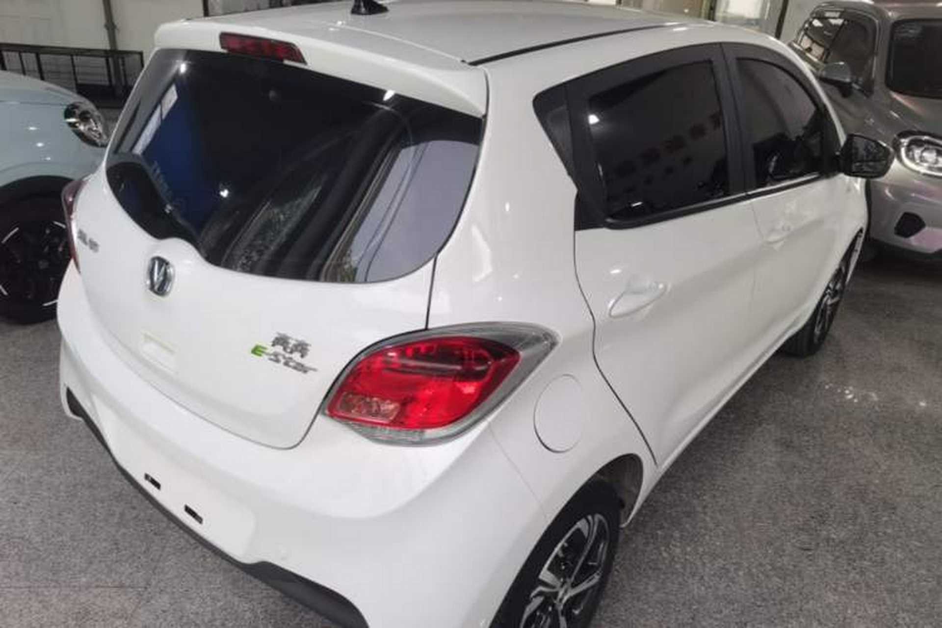 Used CHANGAN Benni E-Star 2022 Qingxin Edition Colorful Model Lithium-NMC Rear Right 45 Deg