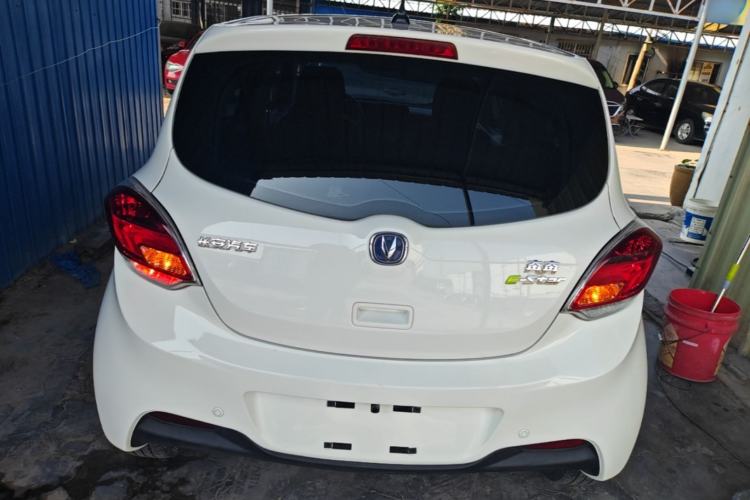 Used CHANGAN Benni E-Star 2022 Qingxin Edition Colorful Model Lithium Iron Phosphate Rear