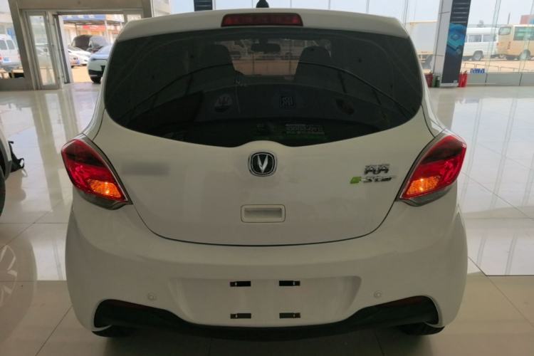 Used CHANGAN Benni E-Star 2022 Qingxin Edition Colorful Model Lithium Iron Phosphate Rear