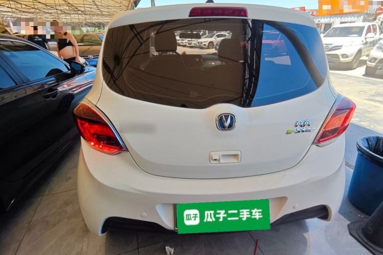 Used CHANGAN Benni E-Star 2022 Charming Edition Colorful Model Lithium Iron Phosphate Rear