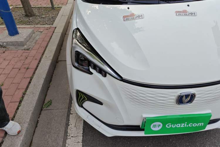 Used CHANGAN Benni E-Star 2022 Charming Edition Colorful Model Lithium Iron Phosphate Right Front Headlight