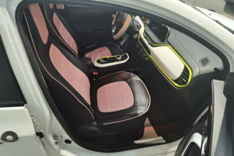 Used CHANGAN Benni E-Star 2022 Qingxin Edition Colorful Model Lithium Iron Phosphate Right Front Seat